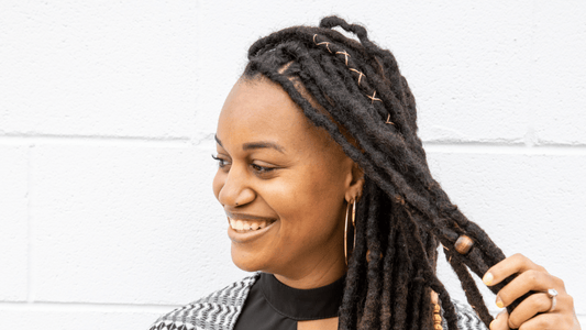 How to Detangle Dreadlocks: A Comprehensive Guide